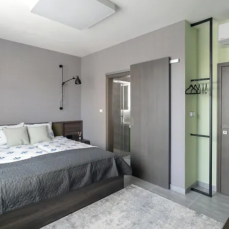 Luong Europe Apartments Prague Exterior photo